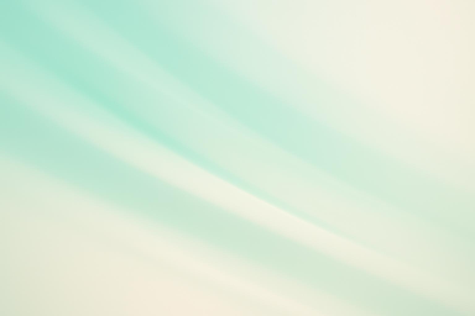 Schema che illustra il legame tra contenuti creator e raccomandazioni AI — SHM Studio